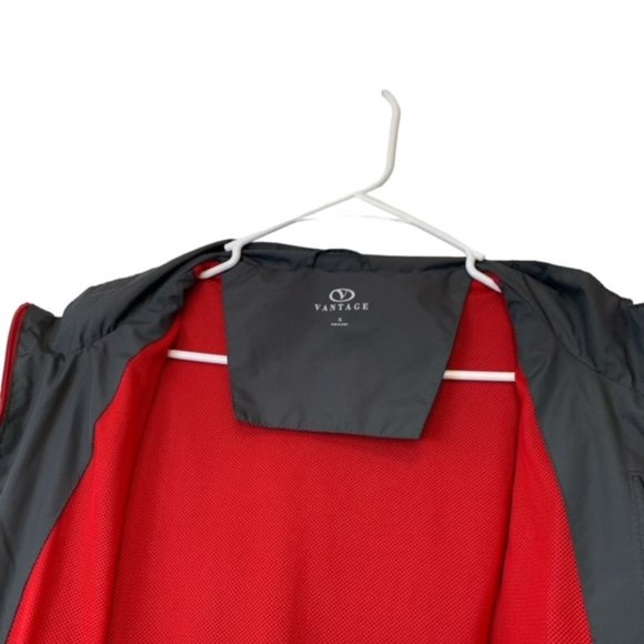 Vantage Windbreaker Unisex Adult XL "Scarlet Pearl" Monogram Hooded Gray/Red - Picture 4 of 15